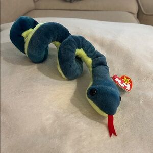 Ty Hissy Beanie Baby